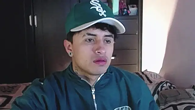 Snapshot of Jhon_Sara chatting on March 2026 01:25:01 PM Jhon Sara online show from March 2026 01:25:01 PM