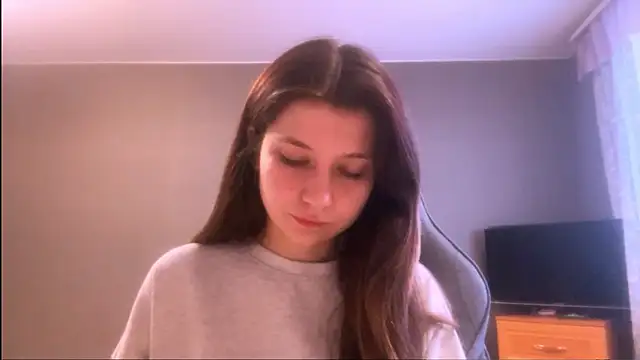 Snapshot of LunnaBliss chatting on March 2026 03:18:01 PM LunnaBliss online show from March 2026 03:18:01 PM