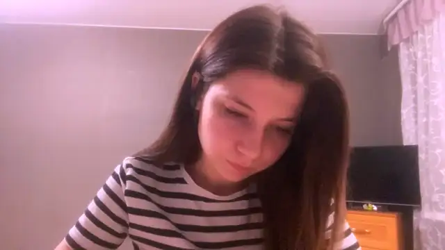 Snapshot of LunnaBliss chatting on March 2026 05:29:01 PM LunnaBliss online show from March 2026 05:29:01 PM