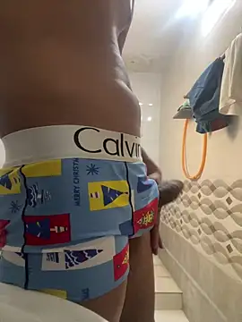 Snapshot of swaggyboii chatting on March 2026 09:24:02 AM swaggyboii online show from March 2026 09:24:02 AM