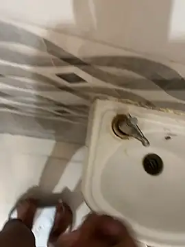 Snapshot of swaggyboii chatting on April 2026 09:32:02 AM swaggyboii online show from April 2026 09:32:02 AM