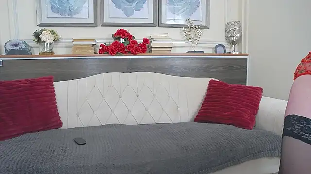 Snapshot of MaddyVelvet chatting on March 2026 08:58:01 PM MaddyVelvet online show from March 2026 08:58:01 PM