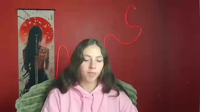 KissMeJulia online show from May 2026 05:26:02 AM