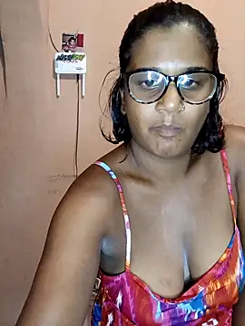 indianstrawberrylips4u online show from April 2026 09:19:01 PM