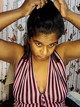 Snapshot of indianstrawberrylips4u chatting on June 2026 05:48:02 PM indianstrawberrylips4u online show from June 2026 05:48:02 PM