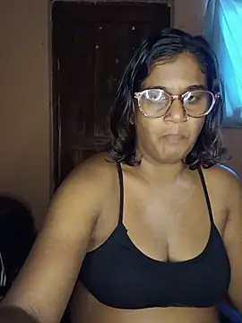 Snapshot of indianstrawberrylips4u chatting on June 2026 06:07:02 AM indianstrawberrylips4u online show from June 2026 06:07:02 AM