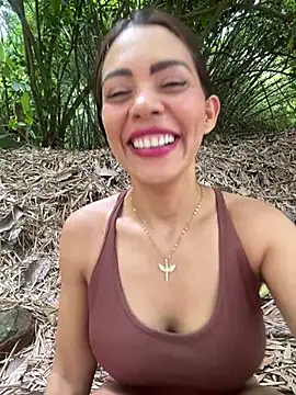 Snapshot of samanta_94 chatting on April 2026 03:49:01 PM samanta 94 online show from April 2026 03:49:01 PM