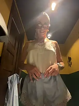 LisaMurr online show from July 2026 12:37:01 PM