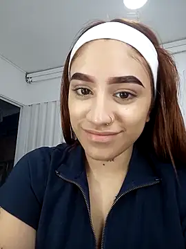 Snapshot of CloeDawson chatting on April 2026 11:08:01 AM CloeDawson online show from April 2026 11:08:01 AM