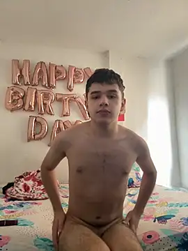 Snapshot of Andytow chatting on March 2026 07:51:02 PM Andytow online show from March 2026 07:51:02 PM