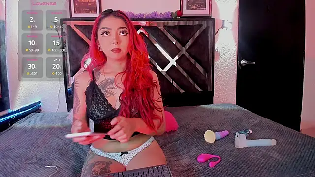 Snapshot of poyson_ivy chatting on March 2026 07:03:01 AM poyson ivy online show from March 2026 07:03:01 AM