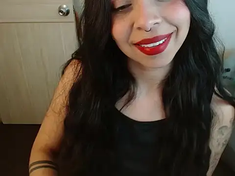 Snapshot of Pauliha chatting on March 2026 05:30:01 PM Pauliha online show from March 2026 05:30:01 PM