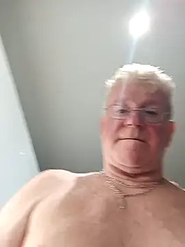 Snapshot of olivbisoumis chatting on March 2026 06:05:02 AM olivbisoumis online show from March 2026 06:05:02 AM