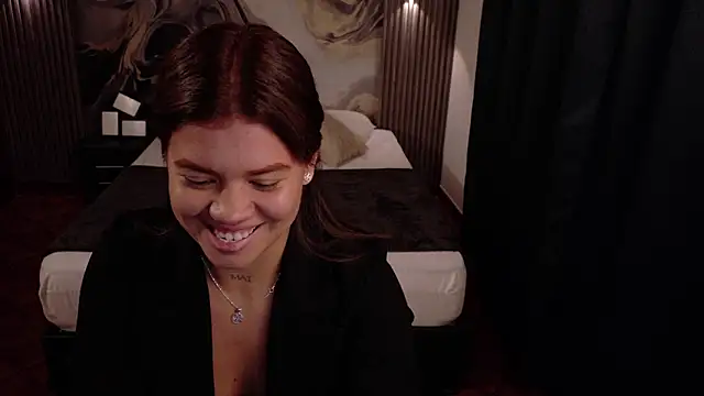 Alessia Monroe  online show from April 2026 08:14:02 PM