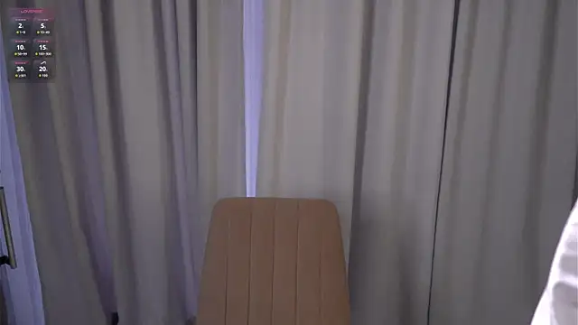 Snapshot of ArleenMantel chatting on April 2026 10:35:02 AM ArleenMantel online show from April 2026 10:35:02 AM