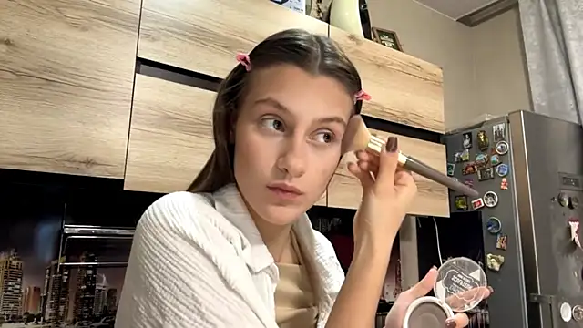 SwappingFate online show from February 2026 01:40:01 PM