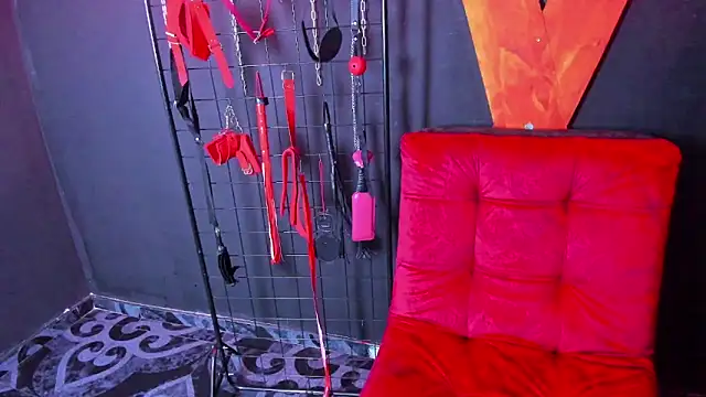 lilith slave online show from April 2026 03:44:02 AM