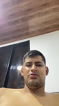 Snapshot of walterktm chatting on March 2026 04:07:01 AM walterktm online show from March 2026 04:07:01 AM