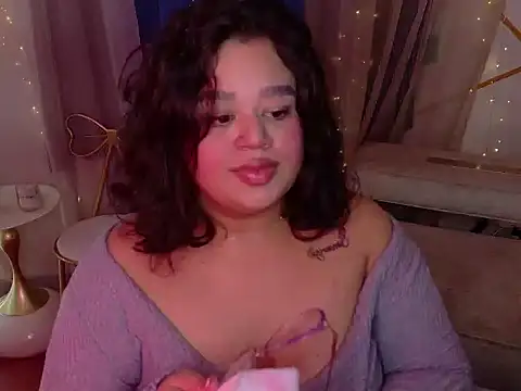 Snapshot of deva_big chatting on April 2026 04:52:01 AM deva big online show from April 2026 04:52:01 AM