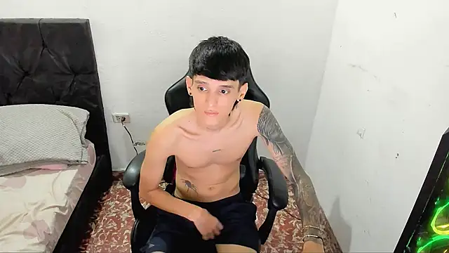 Snapshot of BOY-767 chatting on May 2026 09:31:01 PM BOY-767 online show from May 2026 09:31:01 PM