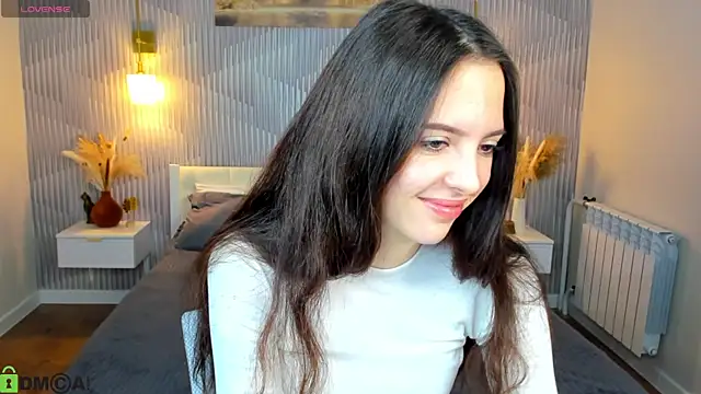 elise robbie online show from April 2026 01:03:01 AM