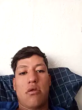 Snapshot of JoniXxX_ chatting on March 2026 05:52:01 PM JoniXxX online show from March 2026 05:52:01 PM