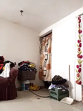 Snapshot of JoniXxX_ chatting on April 2026 07:26:02 PM JoniXxX online show from April 2026 07:26:02 PM