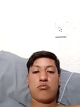 Snapshot of JoniXxX_ chatting on April 2026 08:37:01 PM JoniXxX online show from April 2026 08:37:01 PM