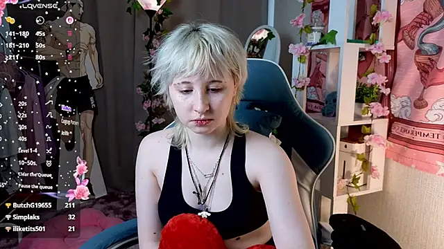 May leaf online show from February 2026 06:26:01 AM