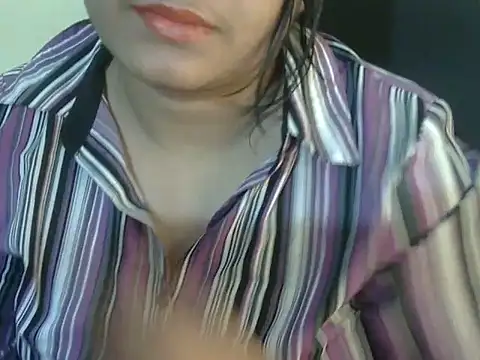 Aniya Hazel online show from March 2026 11:32:02 PM