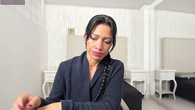 FernandaAvilax online show from March 2026 10:20:01 PM