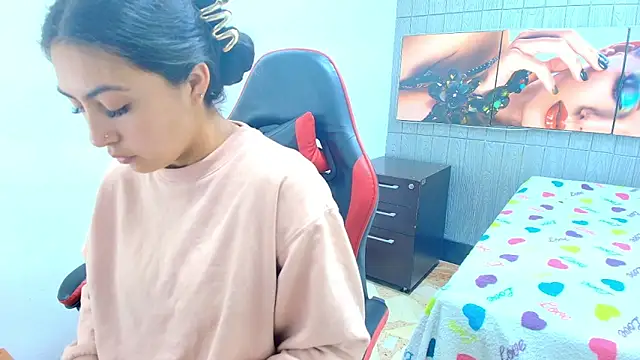 angell cooper8 online show from March 2026 12:11:01 PM