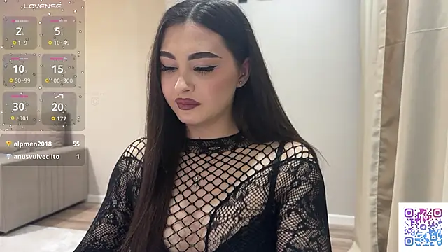 Snapshot of Sweet_BerryBabe chatting on May 2026 09:20:02 PM Sweet BerryBabe online show from May 2026 09:20:02 PM