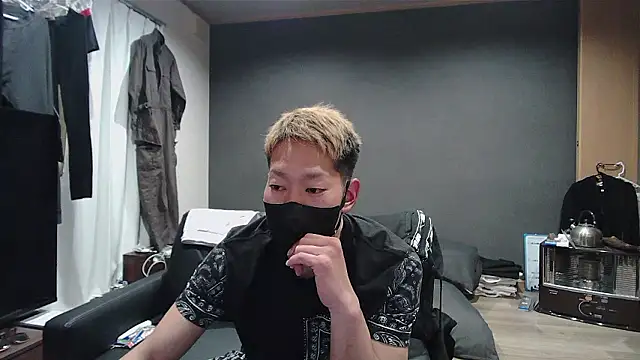 Snapshot of ryuaaaaa chatting on March 2026 02:09:02 PM ryuaaaaa online show from March 2026 02:09:02 PM