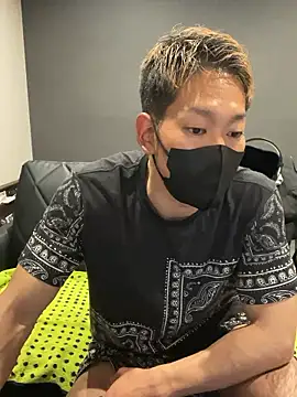 Snapshot of ryuaaaaa chatting on March 2026 05:19:01 PM ryuaaaaa online show from March 2026 05:19:01 PM