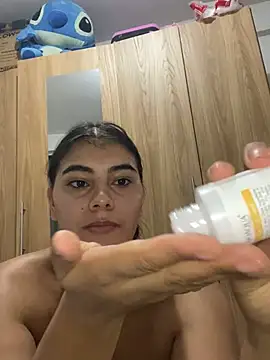 Alara Key online show from February 2026 05:24:01 PM