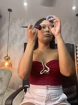 Snapshot of Miaafoxx__ chatting on March 2026 07:30:01 PM Miaafoxx online show from March 2026 07:30:01 PM