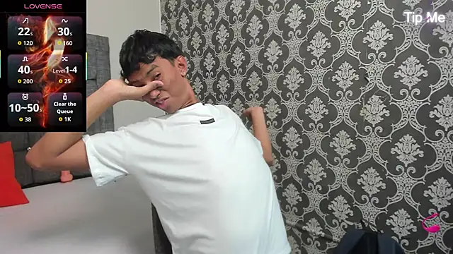 Little Twink19x online show from March 2026 07:15:02 PM