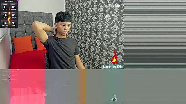 Little Twink19x online show from June 2026 07:57:02 PM