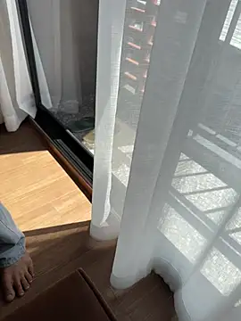 Snapshot of zhuendong000001 chatting on June 2026 07:14:02 AM zhuendong000001 online show from June 2026 07:14:02 AM