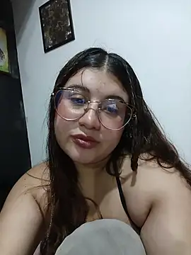 ValeriaSalvino online show from February 2026 03:28:02 AM