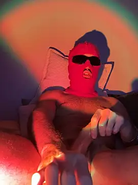 Snapshot of g10vann1papi chatting on April 2026 04:21:02 AM g10vann1papi online show from April 2026 04:21:02 AM