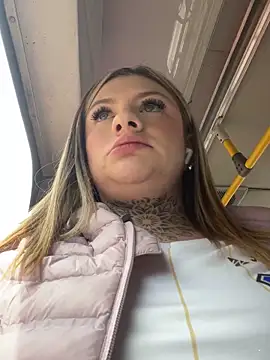 Eliee Roth online show from March 2026 06:58:01 PM