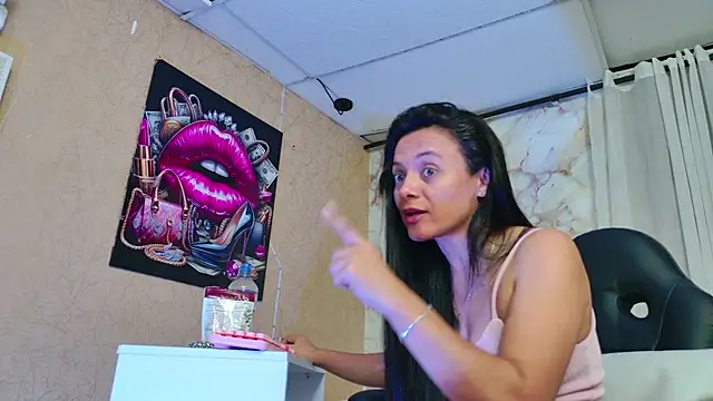 QueenSallyDesire online show from April 2026 03:23:01 AM