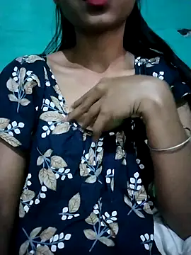 Snapshot of Nimisha-Basu chatting on April 2026 04:24:02 AM Nimisha-Basu online show from April 2026 04:24:02 AM