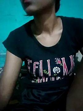 Snapshot of Nimisha-Basu chatting on April 2026 04:46:02 AM Nimisha-Basu online show from April 2026 04:46:02 AM