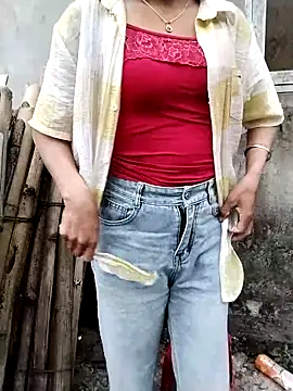 Snapshot of ngocbao11 chatting on April 2026 12:44:01 AM ngocbao11 online show from April 2026 12:44:01 AM