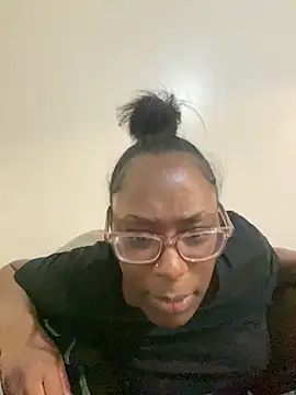 Snapshot of Sinfulwaterfalls chatting on April 2026 04:26:01 AM Sinfulwaterfalls online show from April 2026 04:26:01 AM