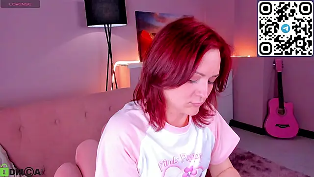 taticamomile online show from April 2026 12:49:01 PM