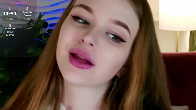 Snapshot of RinKittyy chatting on April 2026 02:07:02 PM RinKittyy online show from April 2026 02:07:02 PM